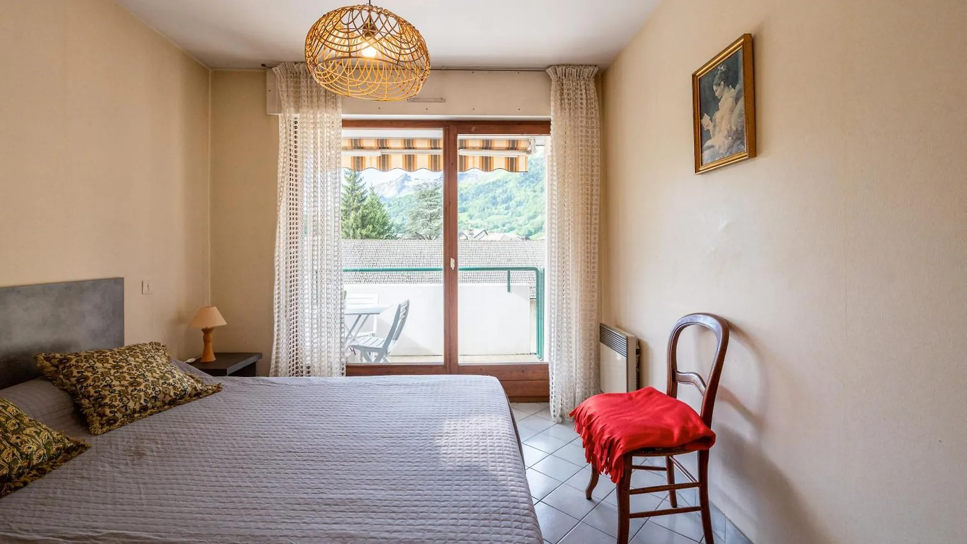 Residence Du Parc Thones Apartment